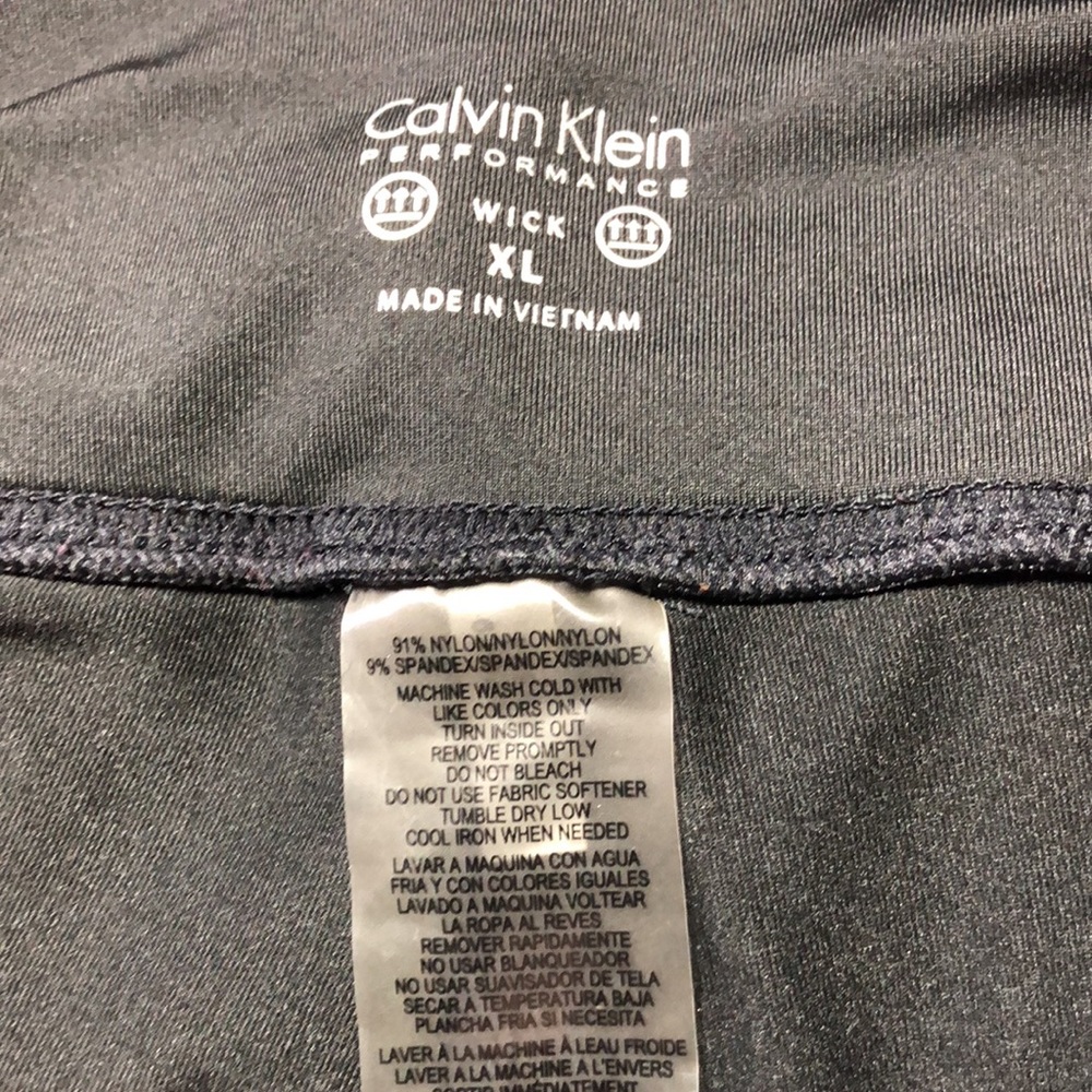 Calvin Klein Performance Wick Capris - image 3